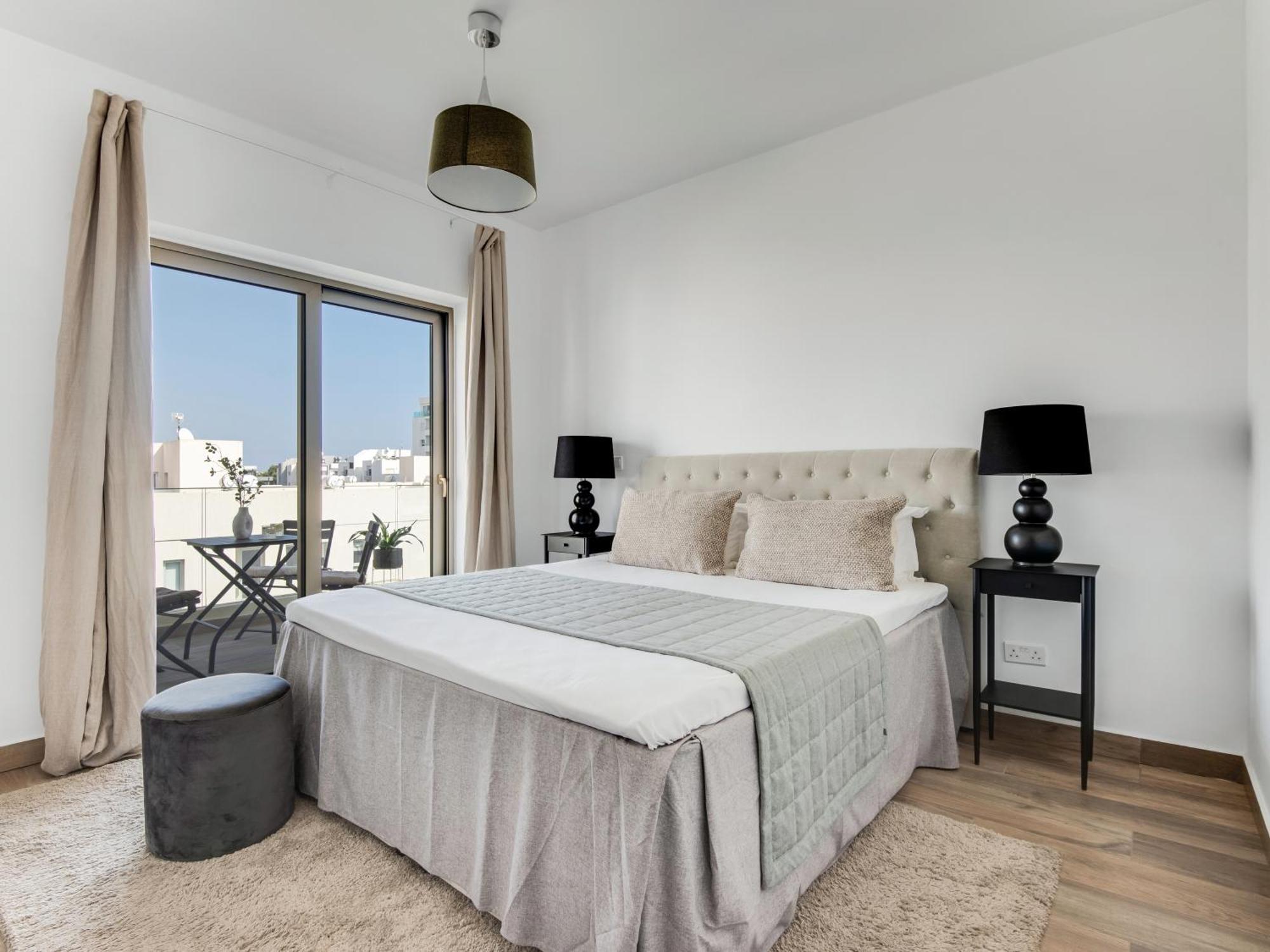 Sanders Evolution Appartement Limasol Buitenkant foto